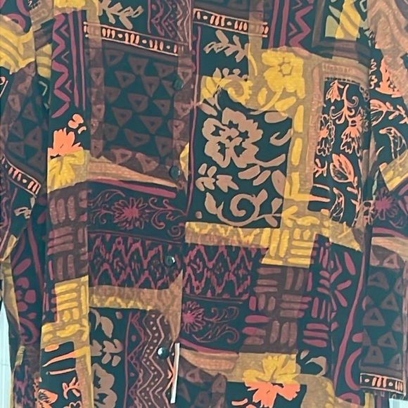 Vintage Maggie Barnes Petites Button Down Shirt w/ Shoulder Pads Size 1XP - Picture 5 of 5